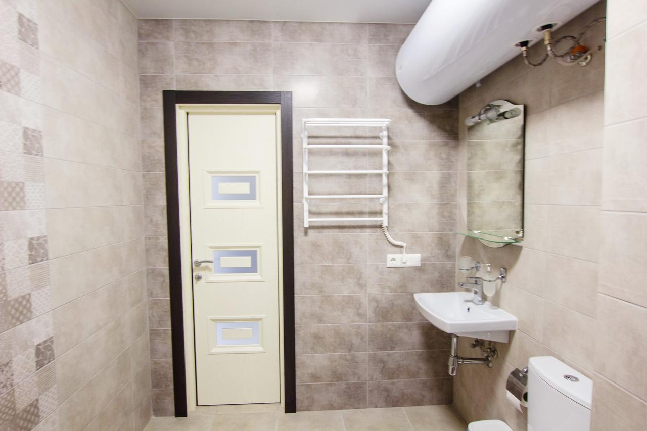 East Residence White Kiev Bagian luar foto